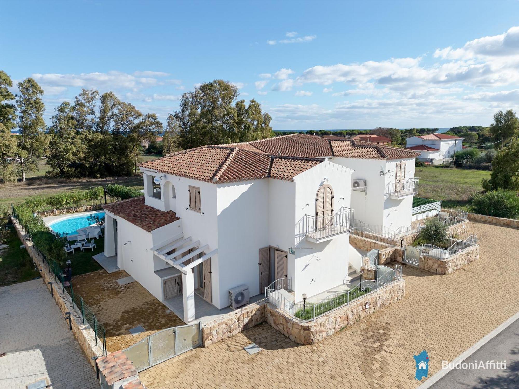 Villetta Con Piscina Budoni Affitti Spiaggia 700 Mt エクステリア 写真